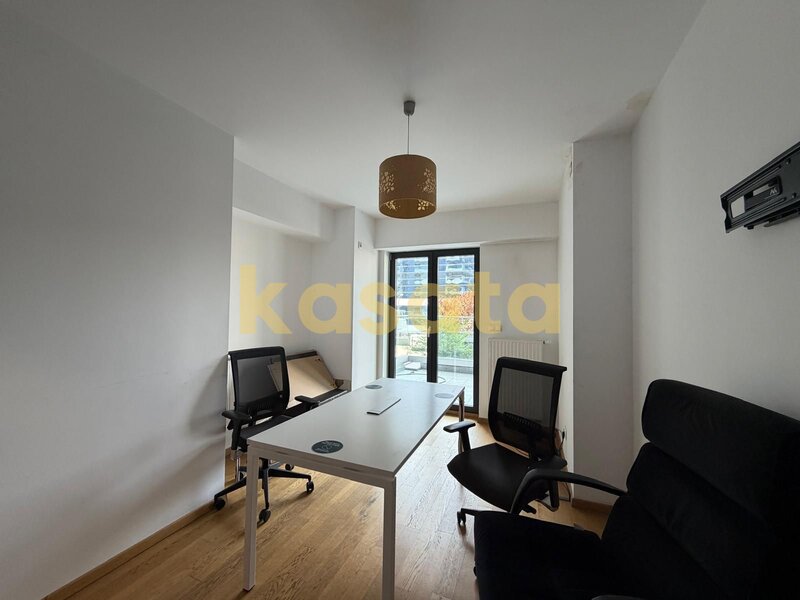 Zona de Nord, Complex Upground, apartament 3 camere de vanzare.